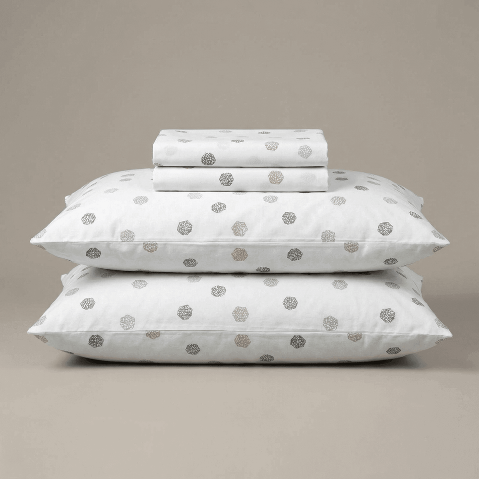 Kokvilnas gultas veļa Grey Dots (Pelēkie punktiņi)